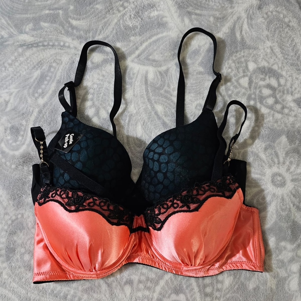 2 Set of New Women Bra 34B